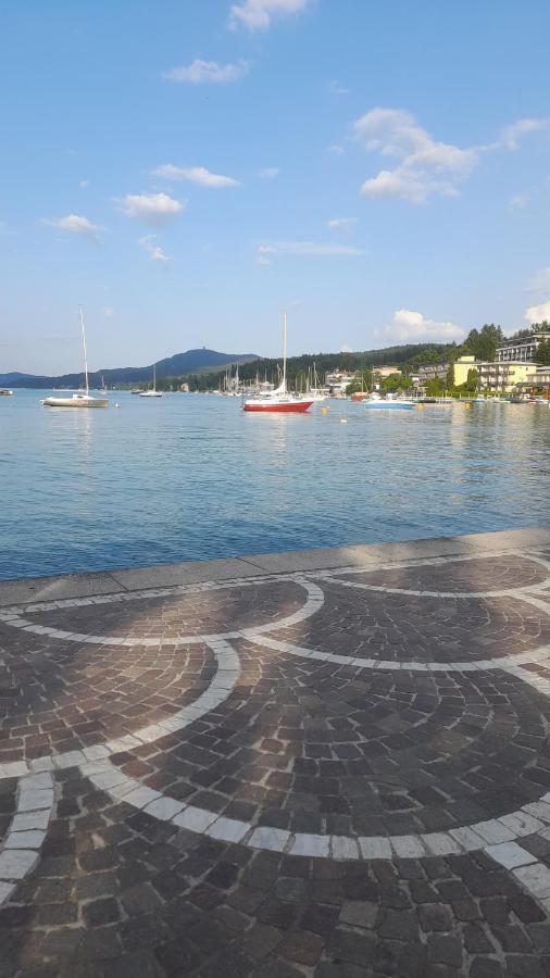 Glanz Und Gloria Velden! Woerthersee In 5 Min Zu Fuss Erreichbar! Velden am Woerthersee Exterior photo